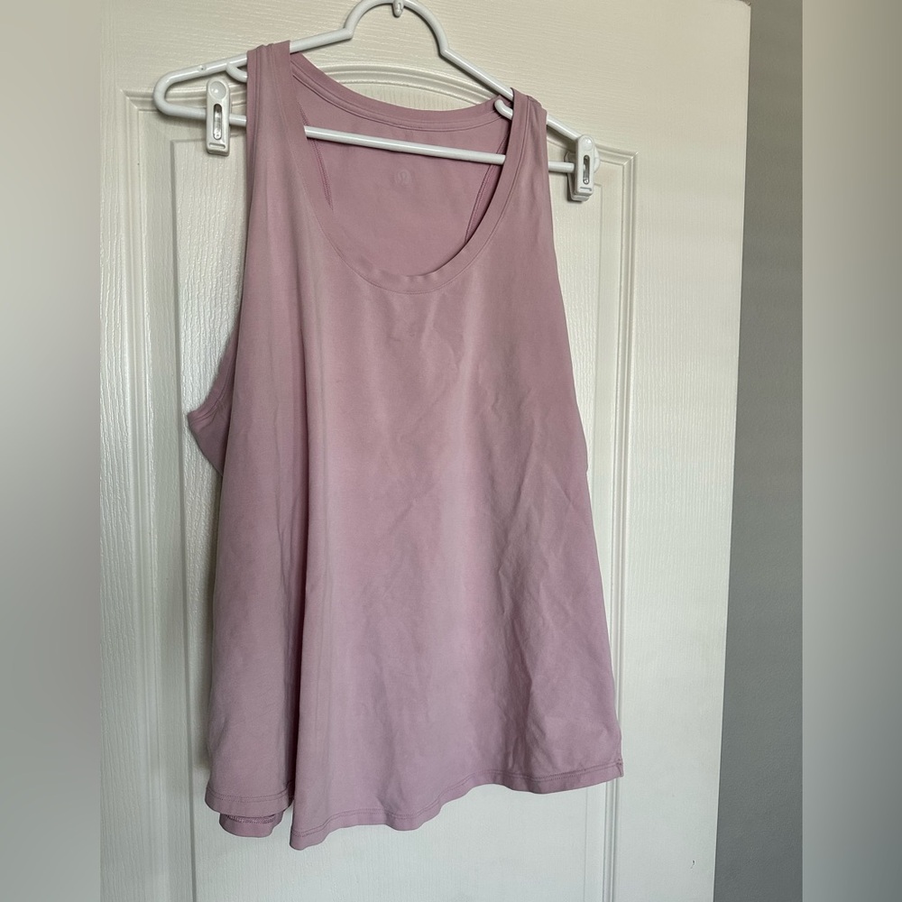 Lululemon tank top